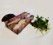 Thumbs/tn_YANG,YI-HSUAN.United Kingdom.Galvin La Chapelle (17).jpg